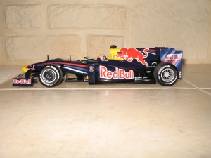 Red Bull Racing - RB5 (2009) - MW. vue profil